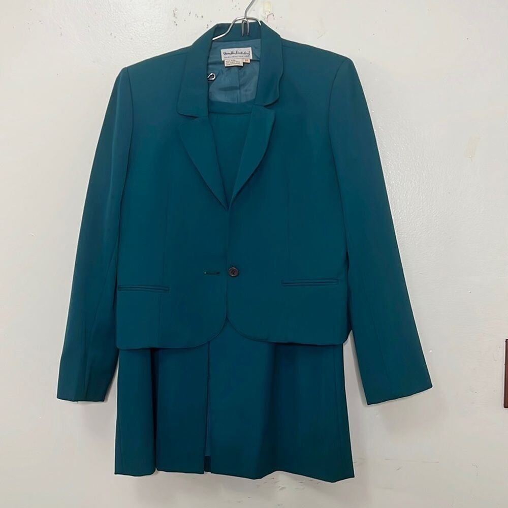 DIANNE VON FURSTENBERG VINTAGE SKIRTSUIT SET SIZE 12‎